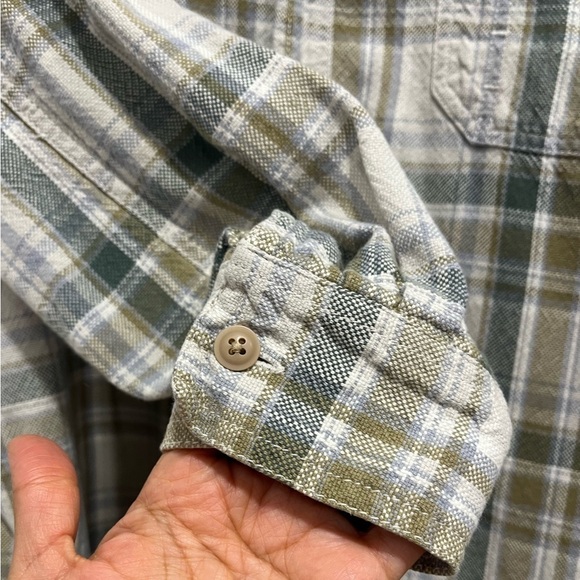 Vintage Levi's Green Woven Plaid Shirt- Size Large - Picture 2 of 8